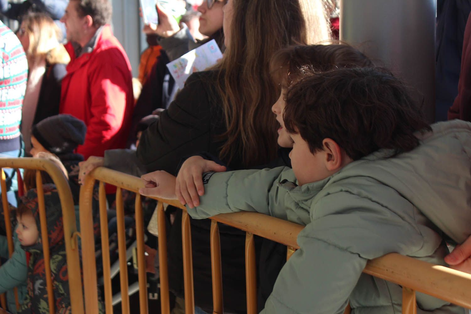 Llegada de los Reyes Magos a la estación de trenes de León | José Martín 