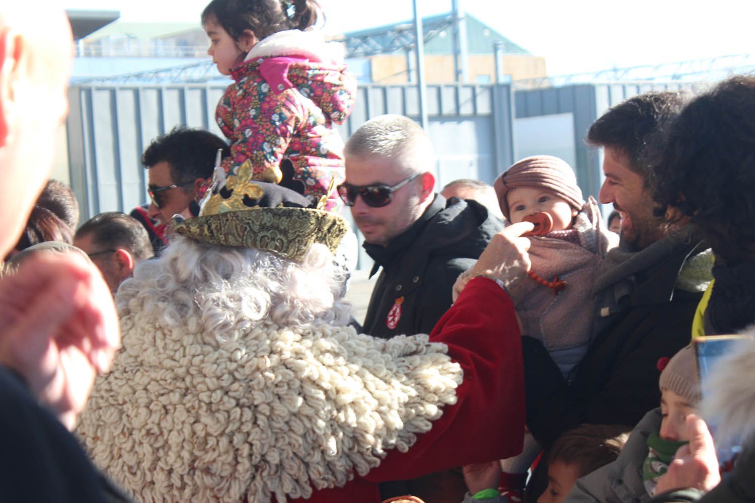 Llegada de los Reyes Magos a la estación de trenes de León | José Martín 