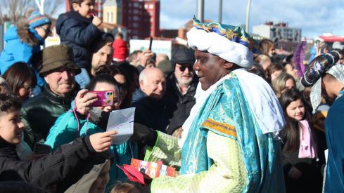 Llegada de los Reyes Magos a la estación de trenes de León | José Martín Llegada de los Reyes Magos a la estación de trenes de León | José Martín