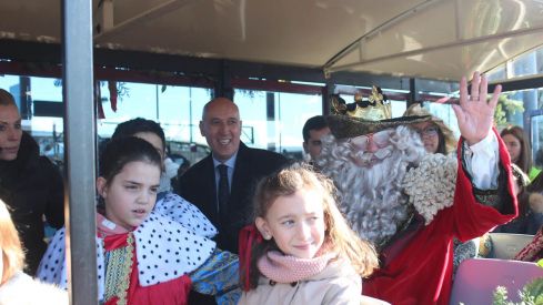 Llegada de los Reyes Magos a la estación de trenes de León | José Martín Llegada de los Reyes Magos a la estación de trenes de León | José Martín