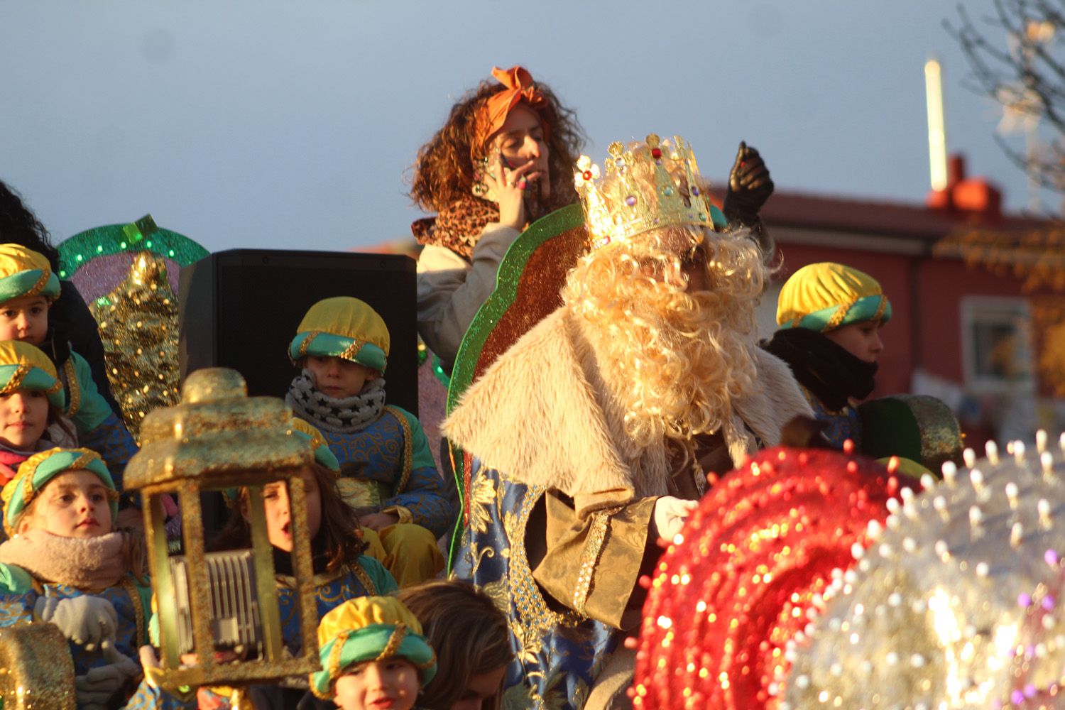 León y el alfoz se llena de magia con las Cabalgatas de los Reyes Magos | Isaac Llamazares