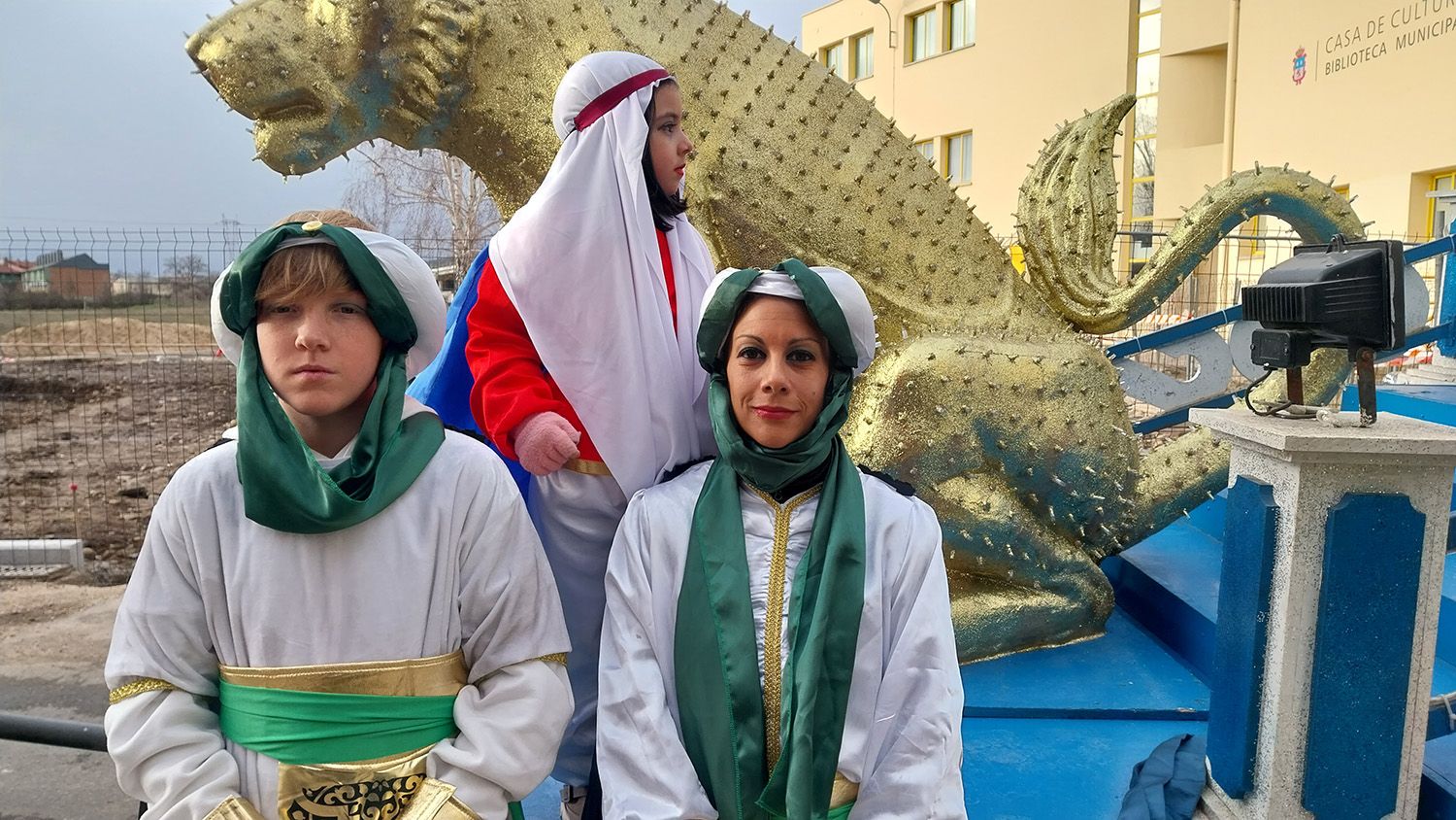 León y el alfoz se llena de magia con las Cabalgatas de los Reyes Magos | Isaac Llamazares