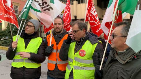 Movilización de los trabajadores del Centro Estrada de León | José Martín