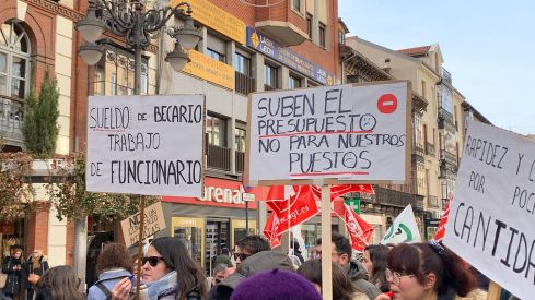 Movilización de los trabajadores del Centro Estrada de León | José Martín