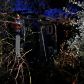 Accidente en Santiago Millas deja a una mujer de 74 años herida tras vuelco de su vehículo