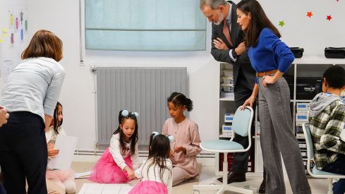 Los reyes entregan el Premio Princesa de Girona Escuela del Año 2022 al CEIP Gumersindo Azcárate
