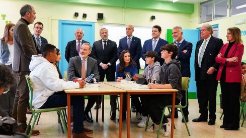 Los reyes entregan el Premio Princesa de Girona Escuela del Año 2022 al CEIP Gumersindo Azcárate