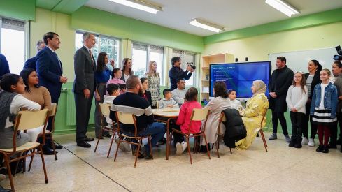 Los reyes entregan el Premio Princesa de Girona Escuela del Año 2022 al CEIP Gumersindo Azcárate