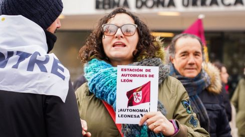  Concentración en protesta por la remodelación de la estación de autobuses de León