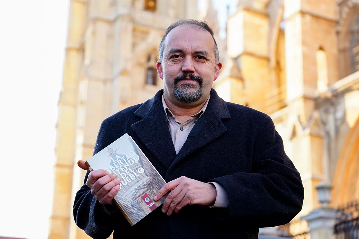 El autor del libro La libertad huyendo del pueblo, Javier Pérez (4) El autor del libro La libertad huyendo del pueblo, Javier Pérez (4)