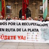 Concentración en Astorga por la recuperación de la vía ferroviaria de la Ruta de la Plata | Campillo (ICAL)
