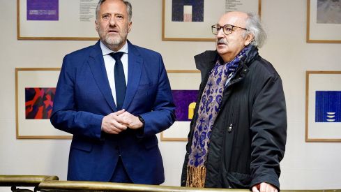 Visita de Carlos Pollán a la Casa de la Poesía de La Bañeza | Campillo (ICAL)