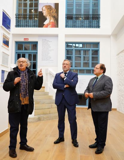 Visita de Carlos Pollán a la Casa de la Poesía de La Bañeza | Campillo (ICAL)