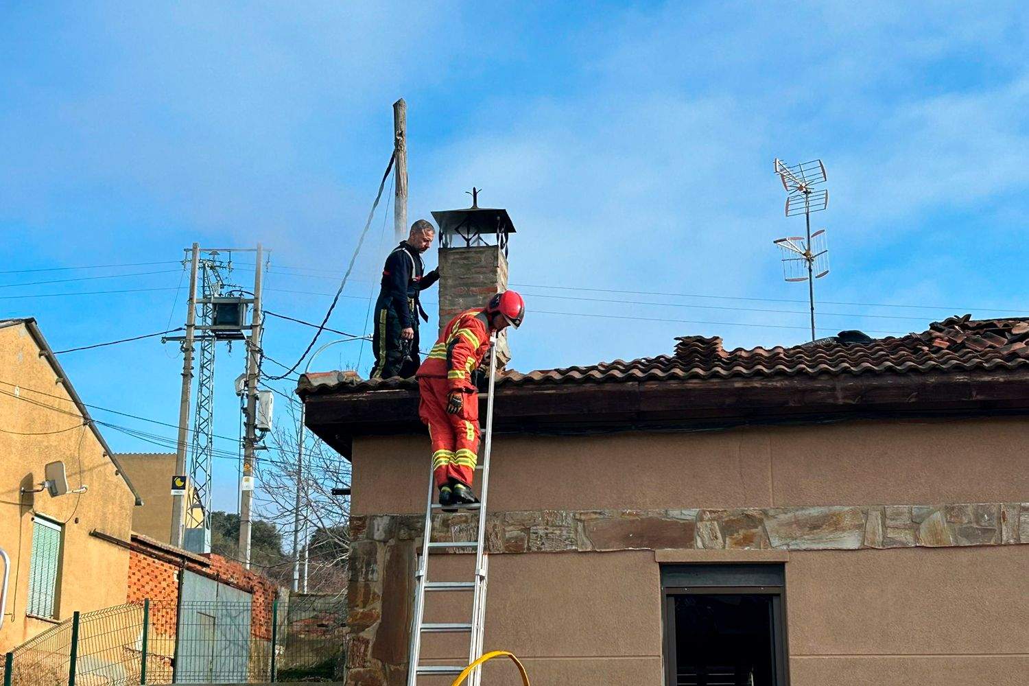 intervencion bomberos incendio la carrera intervencion bomberos incendio la carrera