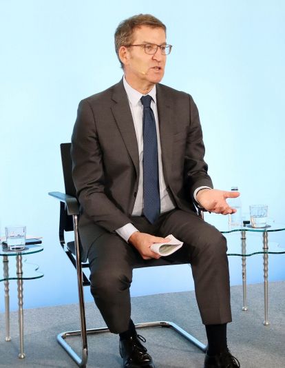  Feijoo y Mañueco mantienen un coloquio sobre la educación | Peio García / ICAL.