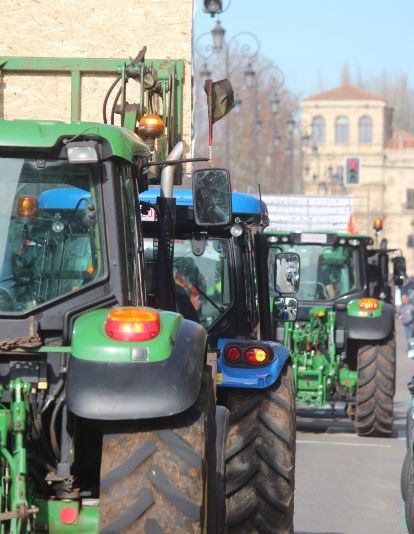 Las empresas del campo de León y El Bierzo cerrarán este viernes como apoyo a la tractorada Las empresas del campo de León y El Bierzo cerrarán este viernes como apoyo a la tractorada