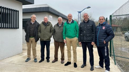 El campo de fútbol de La Granja estrena vestuarios ampliados y reformados 