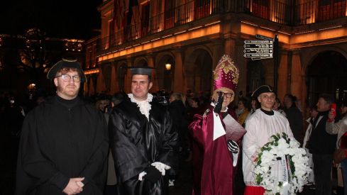 Entierro de la Sardina en León Entierro de la Sardina en León