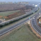 Adjudicada por 8 millones la rehabilitación del firme de la A-6 entre La Bañeza y Astorga (León)