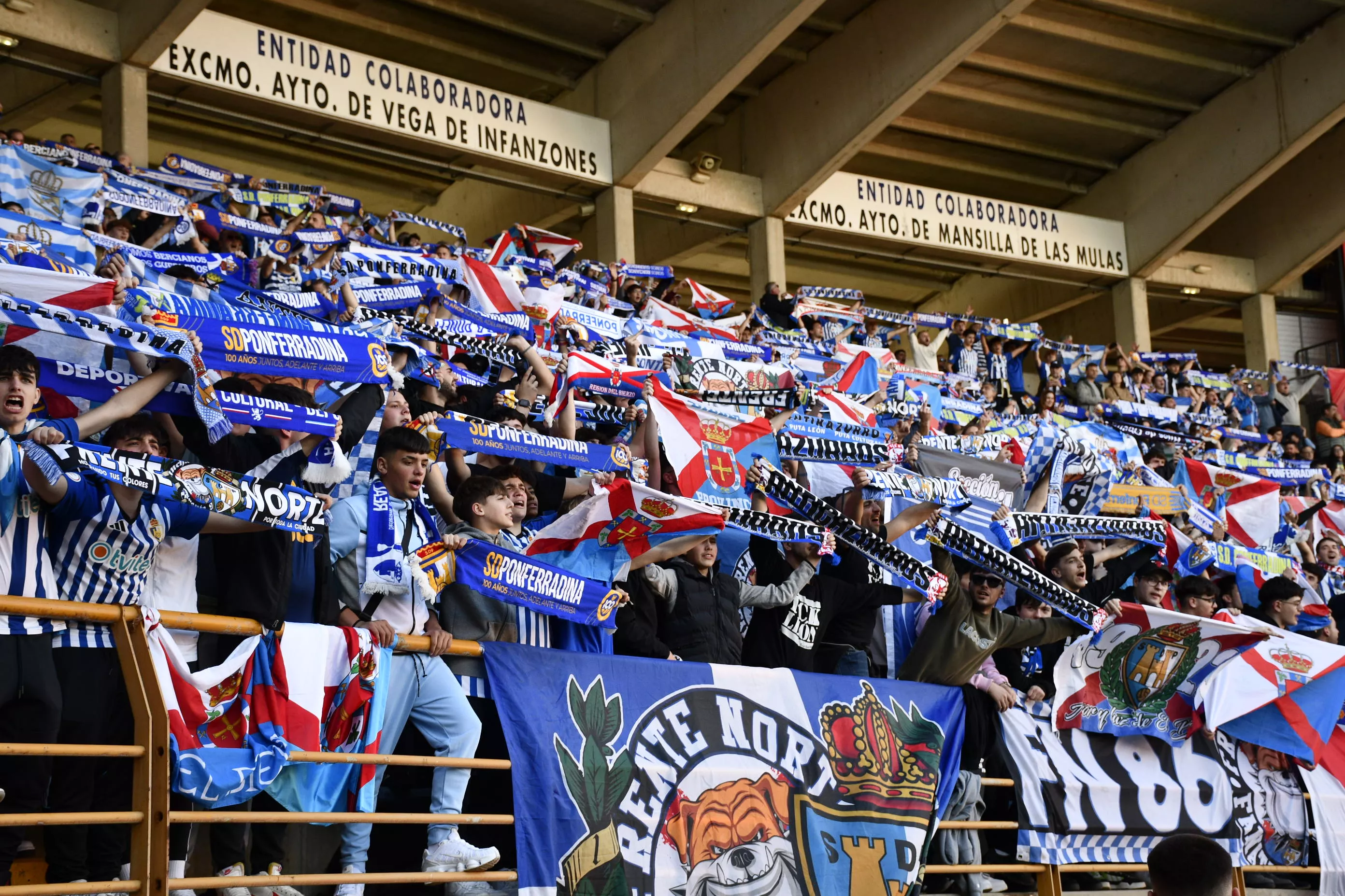 El derbi en la grada 