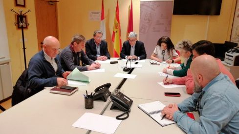 Reunión entre la delegación territorial y las OPAS de León