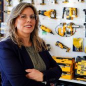 La empresaria leonesa Isabel González, gerente de la Ferretería Anibal Reyma | Campillo / ICAL
