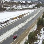 La nieve mantiene el nivel rojo en Iguëña y el amarillo en la carretera LE-711 en Fabero y la LE-723 en Balboa 