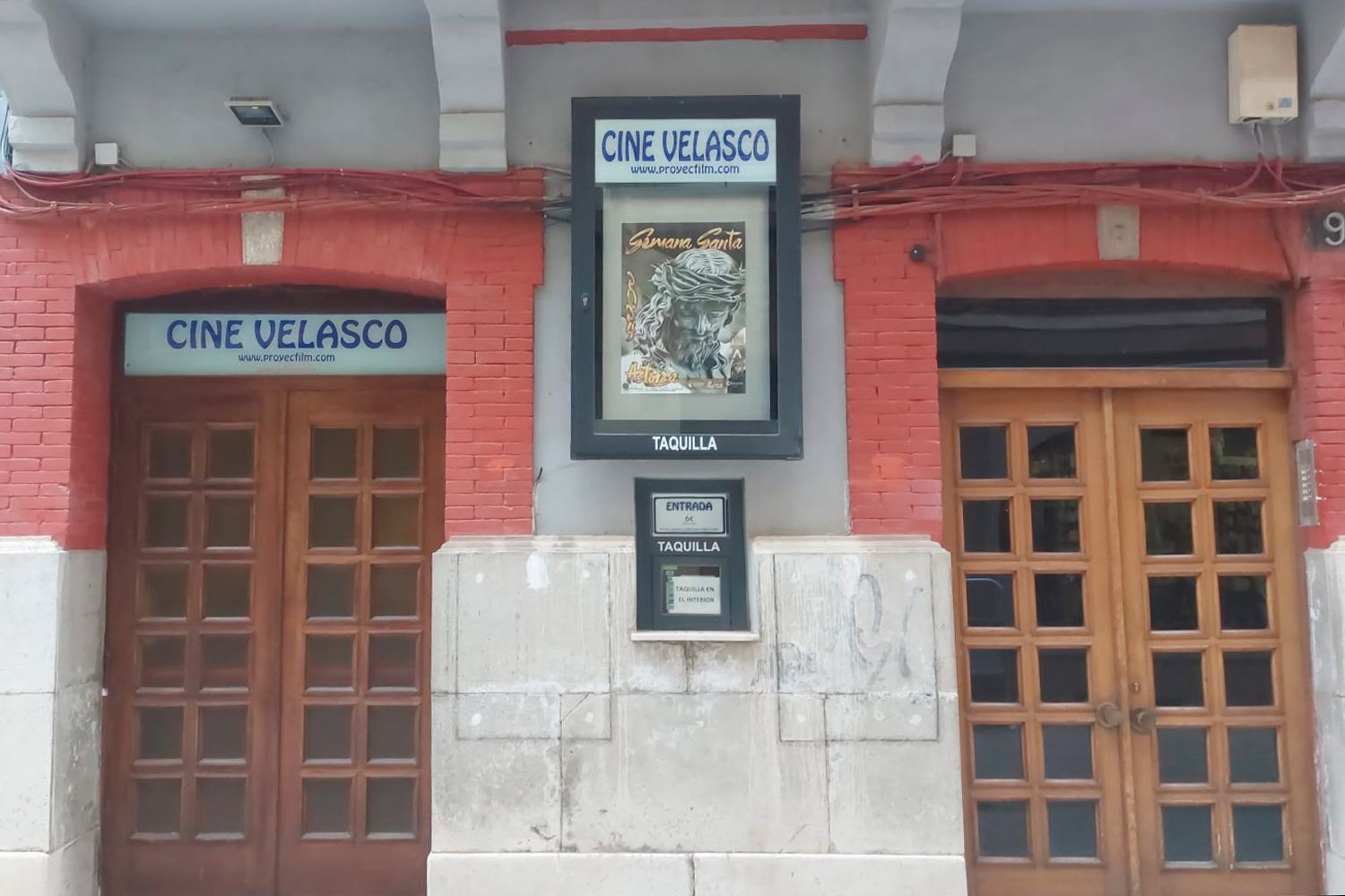 Astorga lanza el cineclub ‘Luz de cine’ en el renovado Cine Velasco