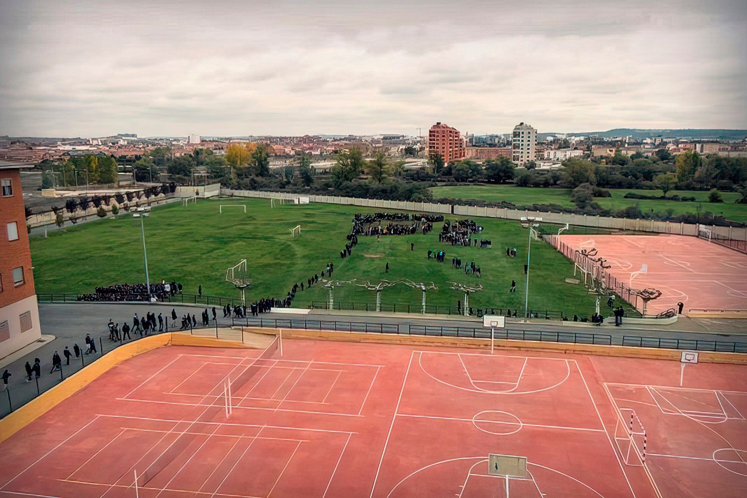 Colegio e Internado Nuestra Madre del Buen Consejo, Agustinos de León