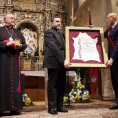 medalla de oro parroquia del mercado 6