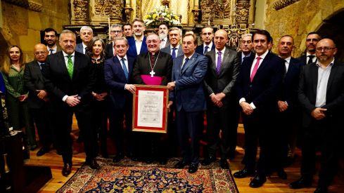 Entrega del Personaje Singular de la Semana Santa de León | Campillo / ICAL. Entrega del Personaje Singular de la Semana Santa de León | Campillo / ICAL.