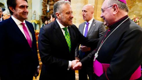 Entrega del Personaje Singular de la Semana Santa de León | Campillo / ICAL. Entrega del Personaje Singular de la Semana Santa de León | Campillo / ICAL.