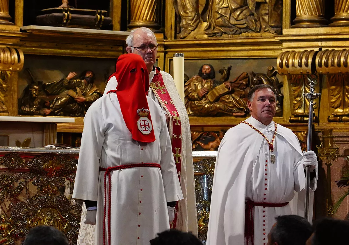 Acto de Perdón Fraterno realizado en la Basílica de la Encina de Ponferrada para la gracia del indulto a un preso obtenido por la Real Hermandad de Jesús Nazareno (6)
