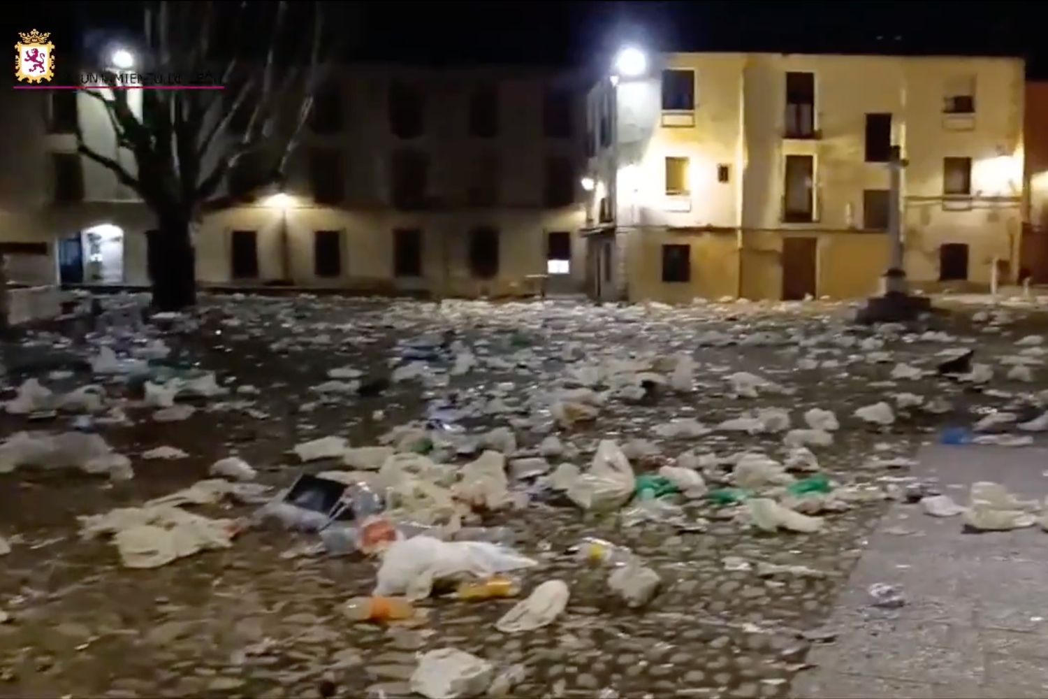 basura en el centro de leon