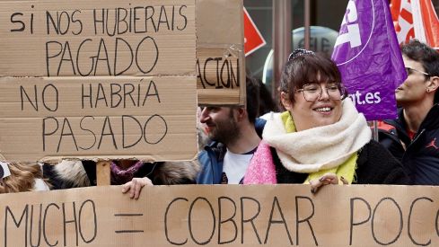Manifestación de los trabajadores del Centro Estrada de León