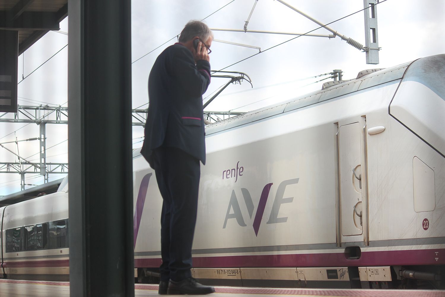 Renfe dejará de indemnizar por llegar 15 minutos tarde con el AVE