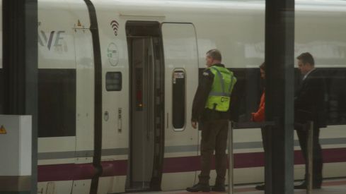 Primer viaje de la nueva línea de AVE León-Valencia