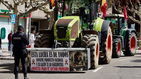 Tractorada convocada por Decaleón | Campillo / ICAL. Tractorada convocada por Decaleón | Campillo / ICAL.
