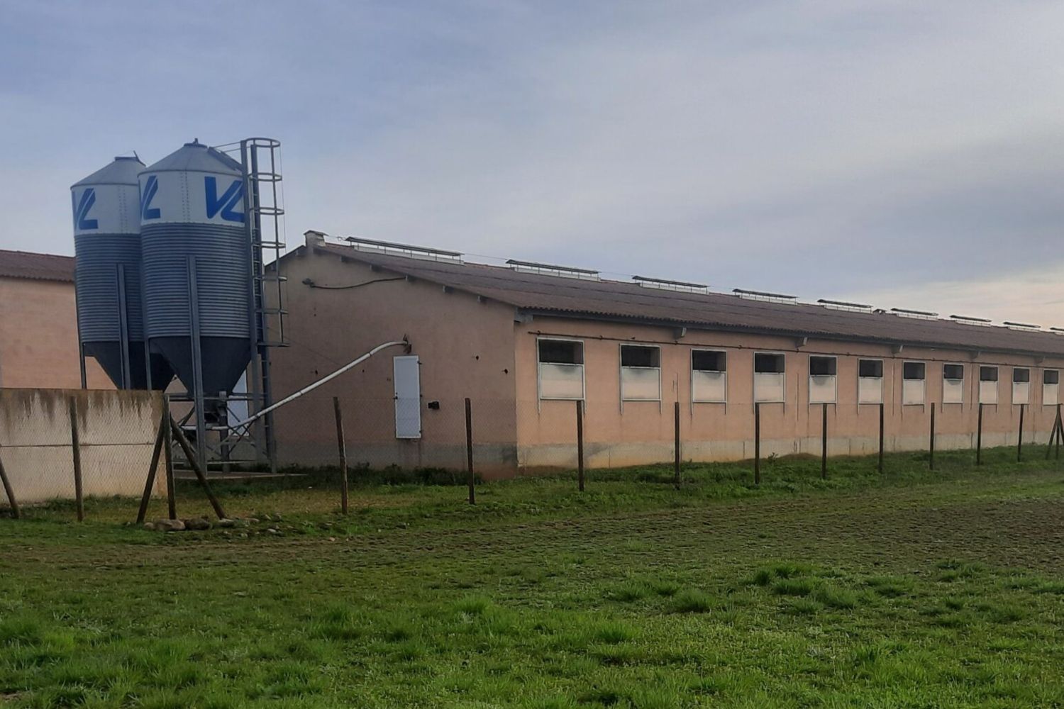 ASAJA León critica las nuevas normas urbanísticas provinciales por ser más restrictivas para la agricultura y la ganadería ASAJA León critica las nuevas normas urbanísticas provinciales por ser más restrictivas para la agricultura y la ganadería