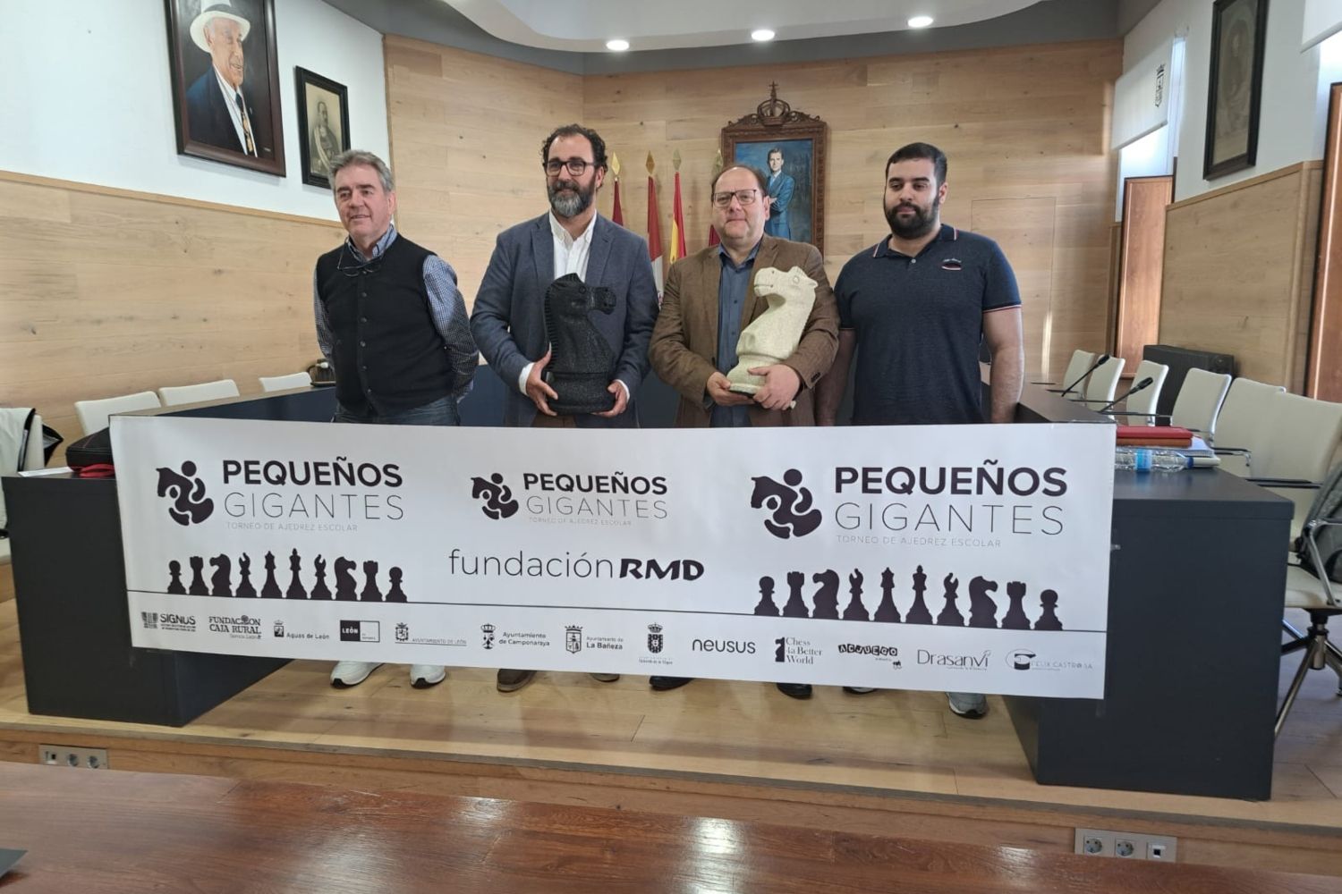 Presentación Torneo Pequeños Gigantes Presentación Torneo Pequeños Gigantes