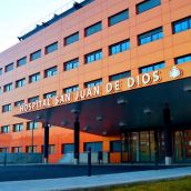 El Hospital San Juan de Dios de León se convierte en el primer centro privado de CyL con autocertificación para optimizar el uso de antibióticos