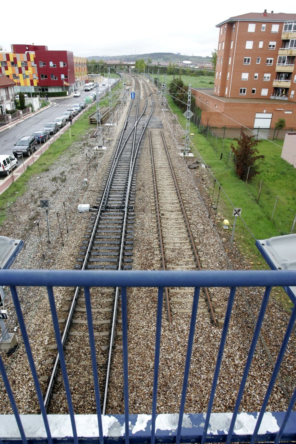 Vías de tren que dividen la localidad de san Andrés del Rabanedo | CampilloICAL