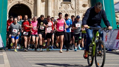 Carrera popular y marcha familiar por el Día de Castilla y León | Campillo / ICAL