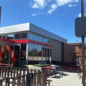 El quinto Burger King de León abre sus puertas creando 30 nuevos empleos