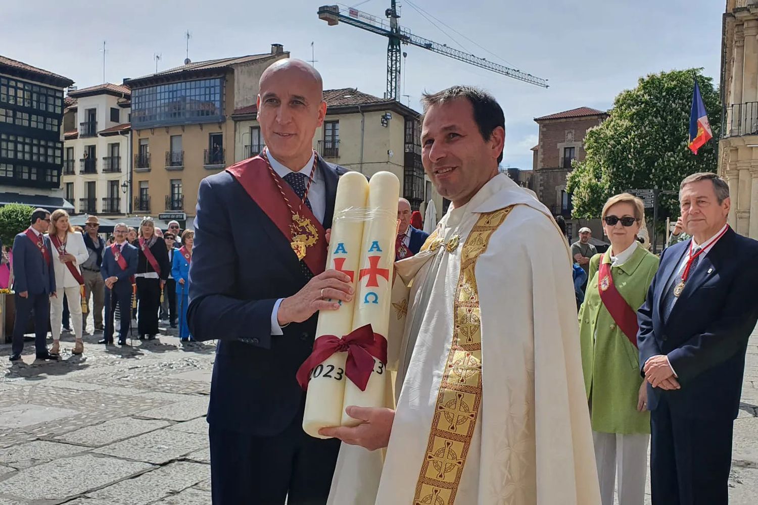 El Ayuntamiento de León y el Cabildo celebrarán este domingo la tradicional ceremonia de Las Cabezadas