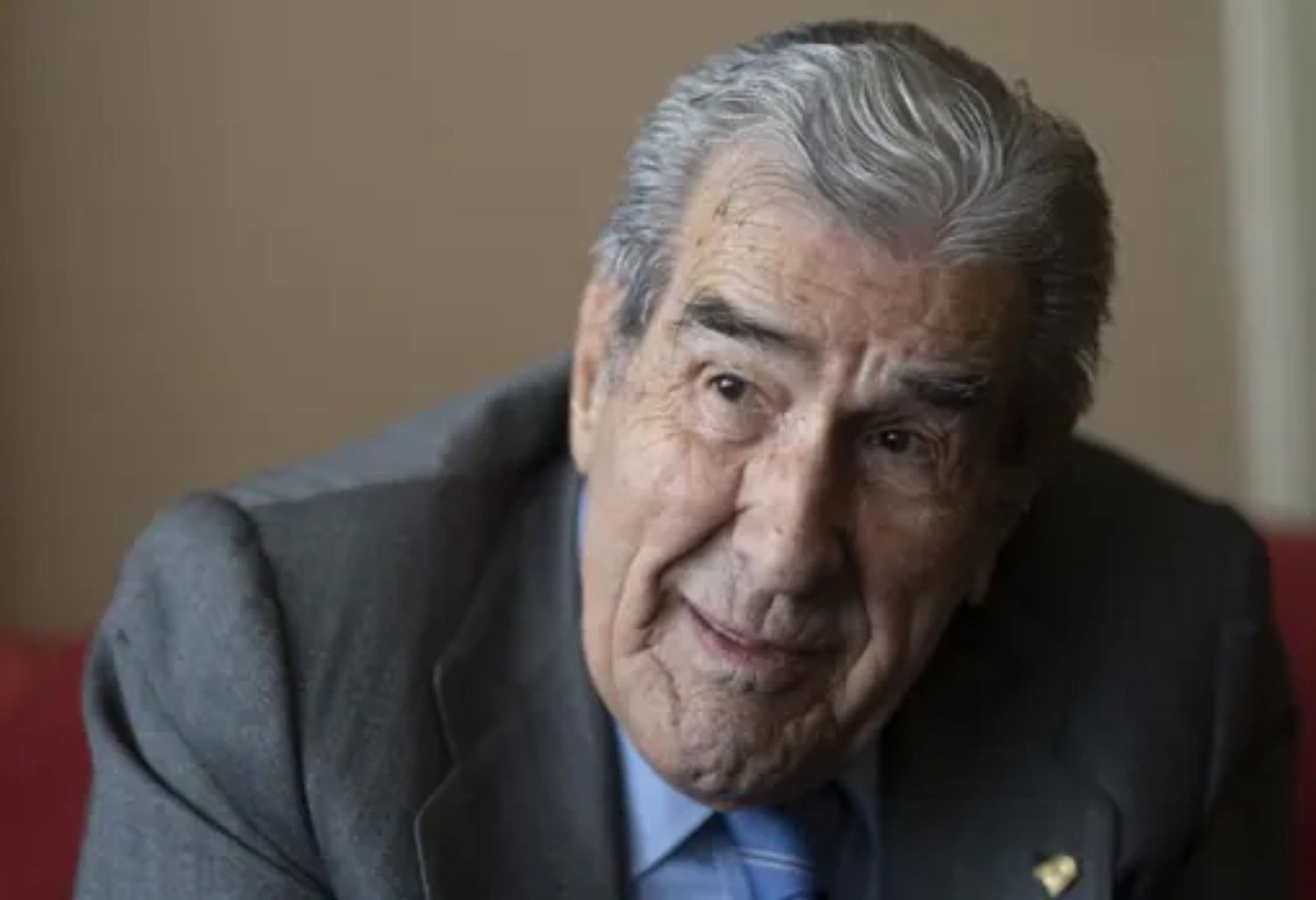 Fallece a los 90 años el expolítico leonés Fernando Suárez
