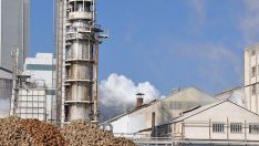 El alcalde de La Bañeza ve como "un auténtico desastre" el anuncio de cierre de la fábrica de Azucarera