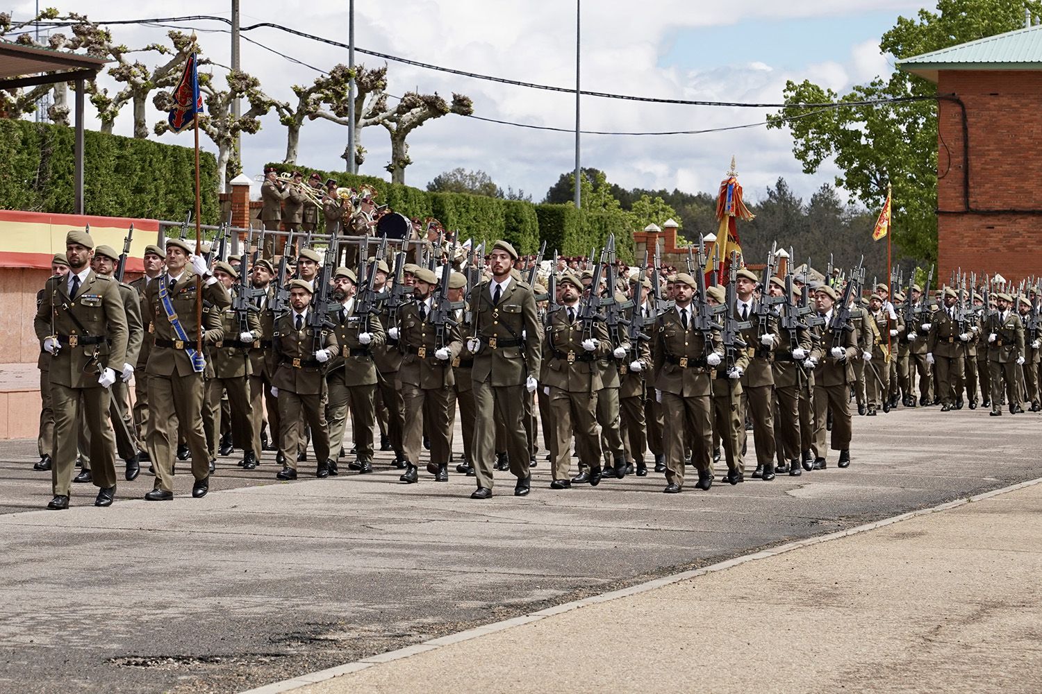 El MACA conmemora de la gesta del Dos de mayo de 1808 en León | Campillo (ICAL)