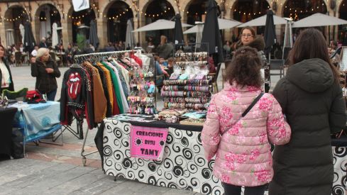 Moda en la calle - Desfile de jóvenes diseñadores leoneses