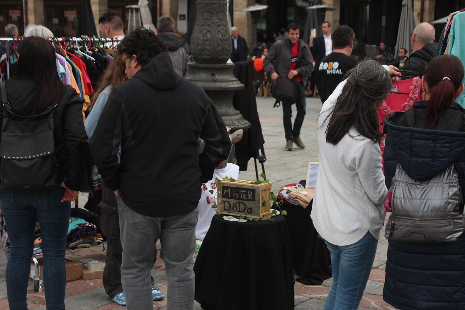 Moda en la calle - Desfile de jóvenes diseñadores leoneses